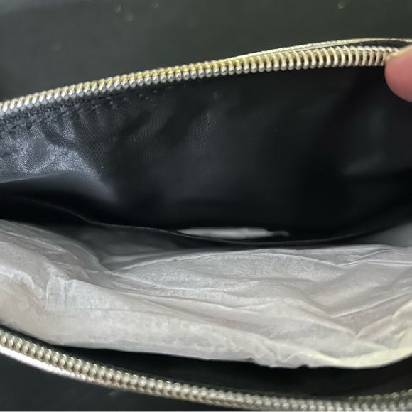 Victoria’s Secret Metallic Gold Zippered Wristlet Clutch - Picture 3 of 4